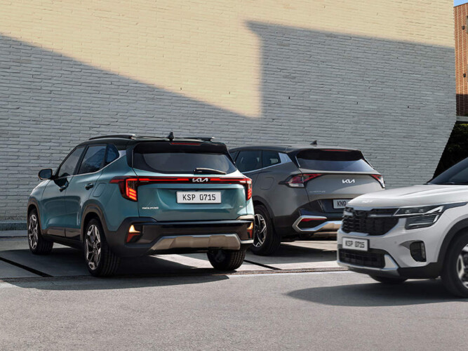 Rear Cross-Traffic Collision-Avoidance Assist (RCCA)